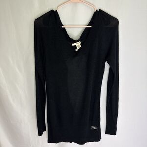 DKNY Jeans Women's Long Sleeve V-Neck Sweater, Black Open Back Size Medium